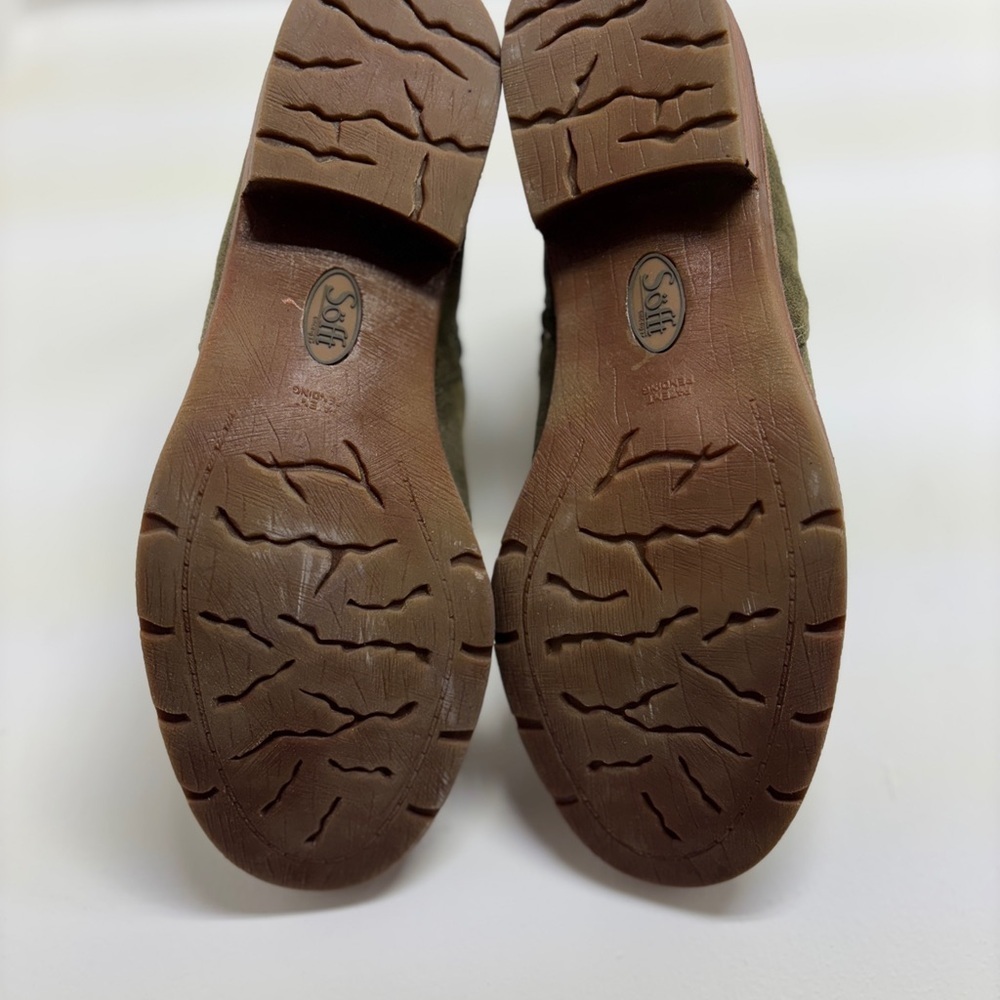 Sofft Barina Olive Suede Ankle Boots Women’s Size 9.5M Leather Perforated Boots - Picture 8 of 8